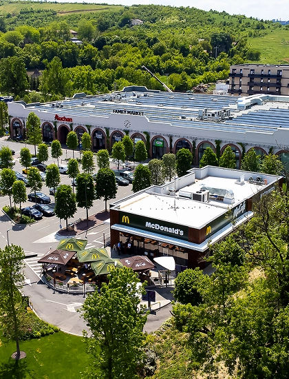 Family Market Bucium