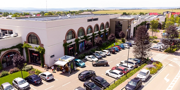 Family Market Tomesti